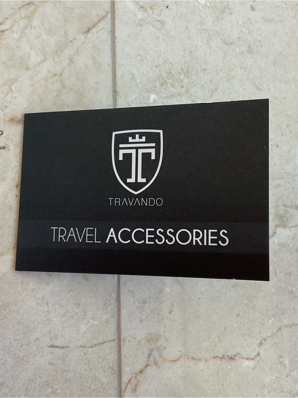 NIB TRAVANDO Black Wallet w/ AirTag Slot